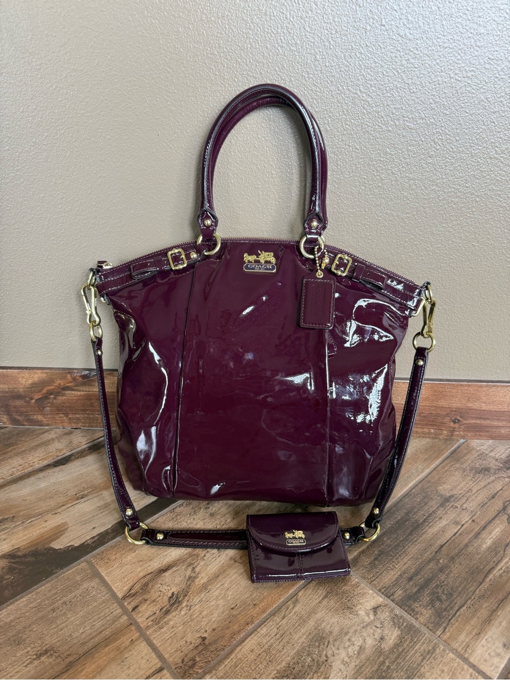 EUC Coach Patent Leather Tote in Plum (discontinued)